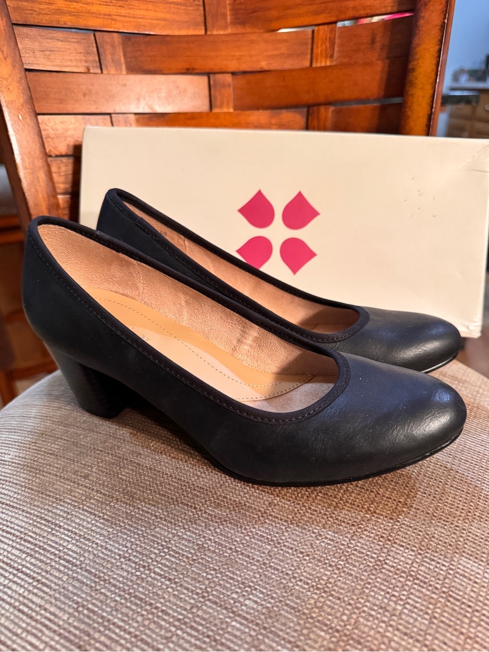 Naturalizer Black Low Block Heel Pumps